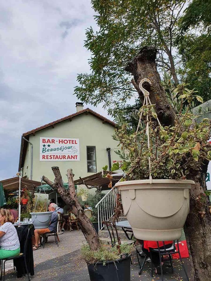 Hôtel restaurant traditionnel au Lac-d'Issarlès